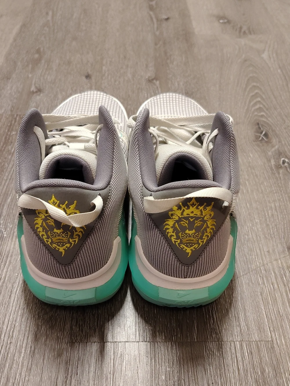 LeBron Witness 7 - Flat Pewter Mint Sz 13